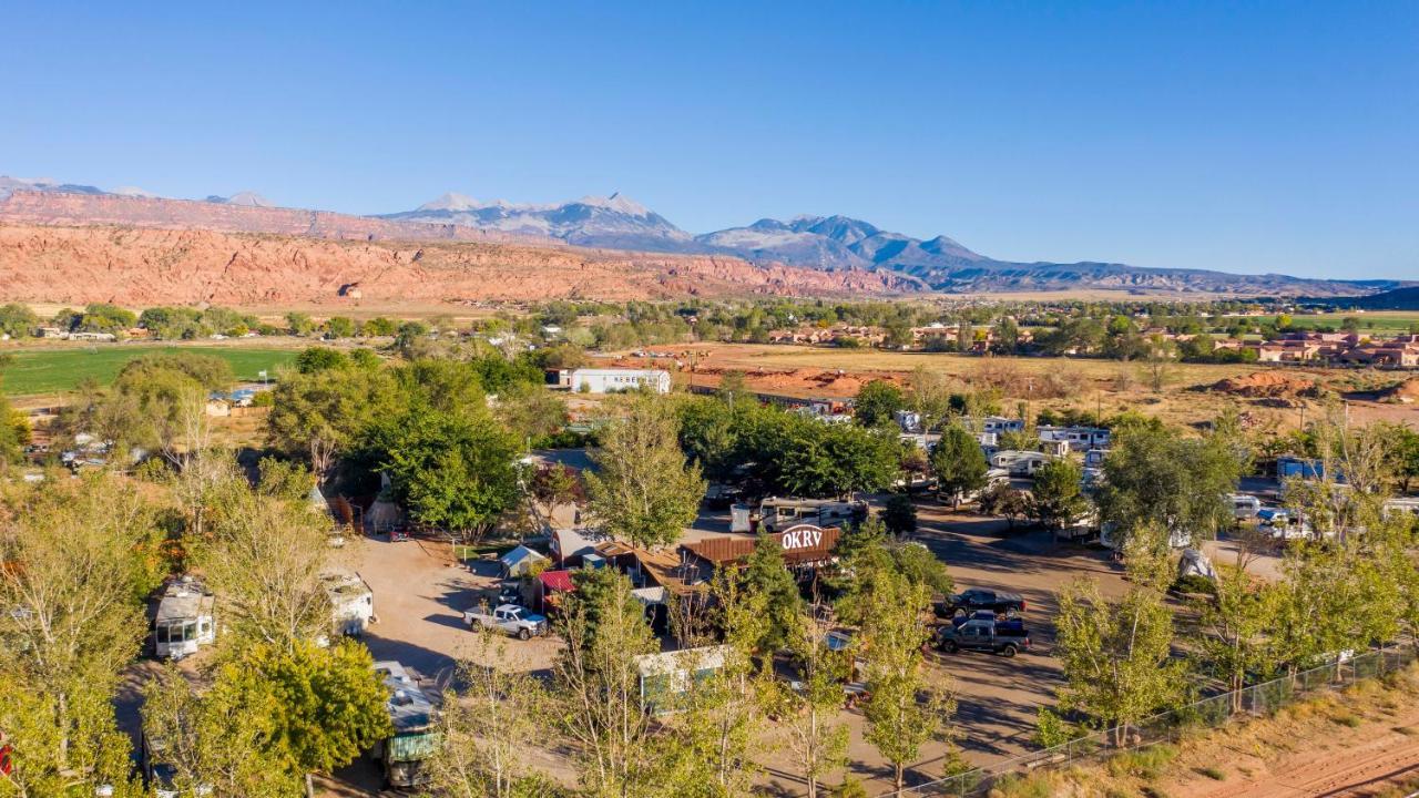 Funstays Glamping Setup Tent In Rv Park #1 Ok-T1 Moab Exteriér fotografie
